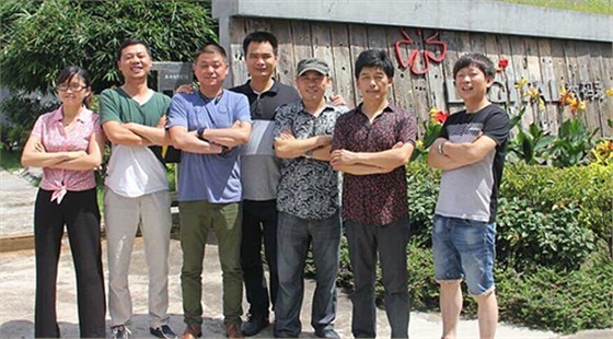 數(shù)碼彩油漆涂料經(jīng)銷商&ldquo;獨(dú)立團(tuán)&rdquo;，迷霧中的希望之光