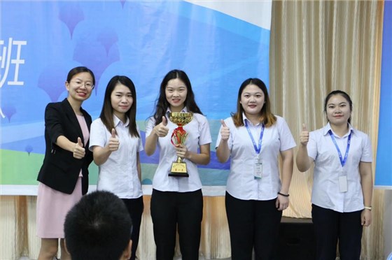 25天地獄式網(wǎng)絡(luò)培訓(xùn) 學(xué)子學(xué)成歸來(lái)助數(shù)碼彩品牌更上高峰_廣東梅州水性漆品牌廠家