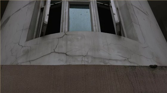 暴雨又又叒叕來報到 深圳坪山小區(qū)外墻涂料滲水如何應對