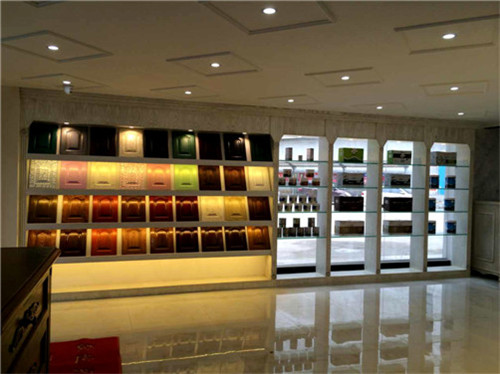 數(shù)碼彩漆武漢加盟店內(nèi)景