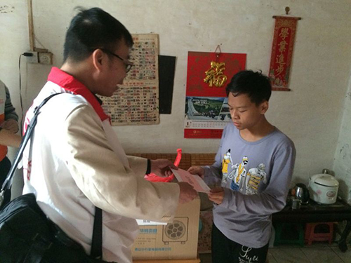 【快訊】冬日送暖凝聚愛心，數(shù)碼彩漆“新春關(guān)懷”慈善行