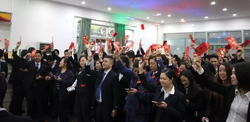 數(shù)碼彩漆2017開(kāi)工大吉，“雞”續(xù)一場(chǎng)沒(méi)有終點(diǎn)的流浪--追夢(mèng)