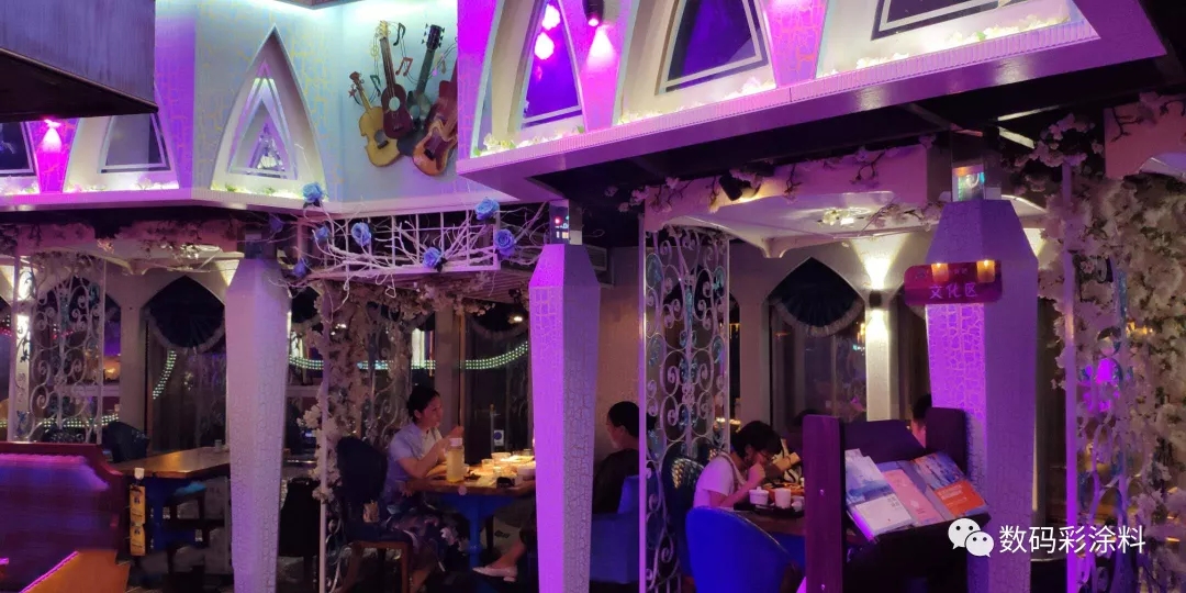 這座音樂餐吧，有一股誘惑靈魂的力量