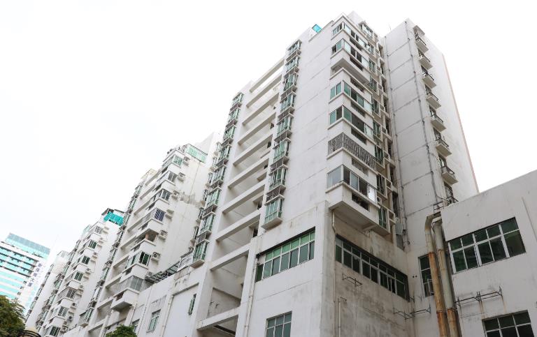 數(shù)碼彩再斬獲深圳小區(qū)56棟40000方外墻涂料翻新工程