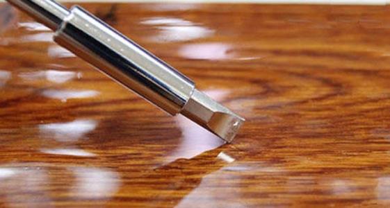 木器漆發(fā)白、發(fā)蒙的原因及處理方法