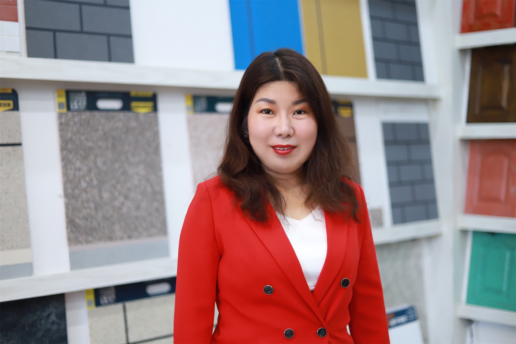 首個(gè)裝修工匠師培訓(xùn)基地在佛山數(shù)碼彩落地，6月18日首班開班！